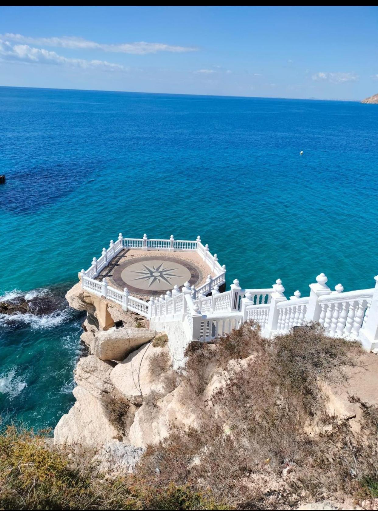 Fantastico Apartamento En Benidorm Apartment Luaran gambar